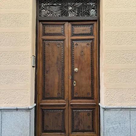 Casa 1919 Near Cathedral 1a アパート